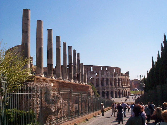 The Forum - italy/take the free tour.